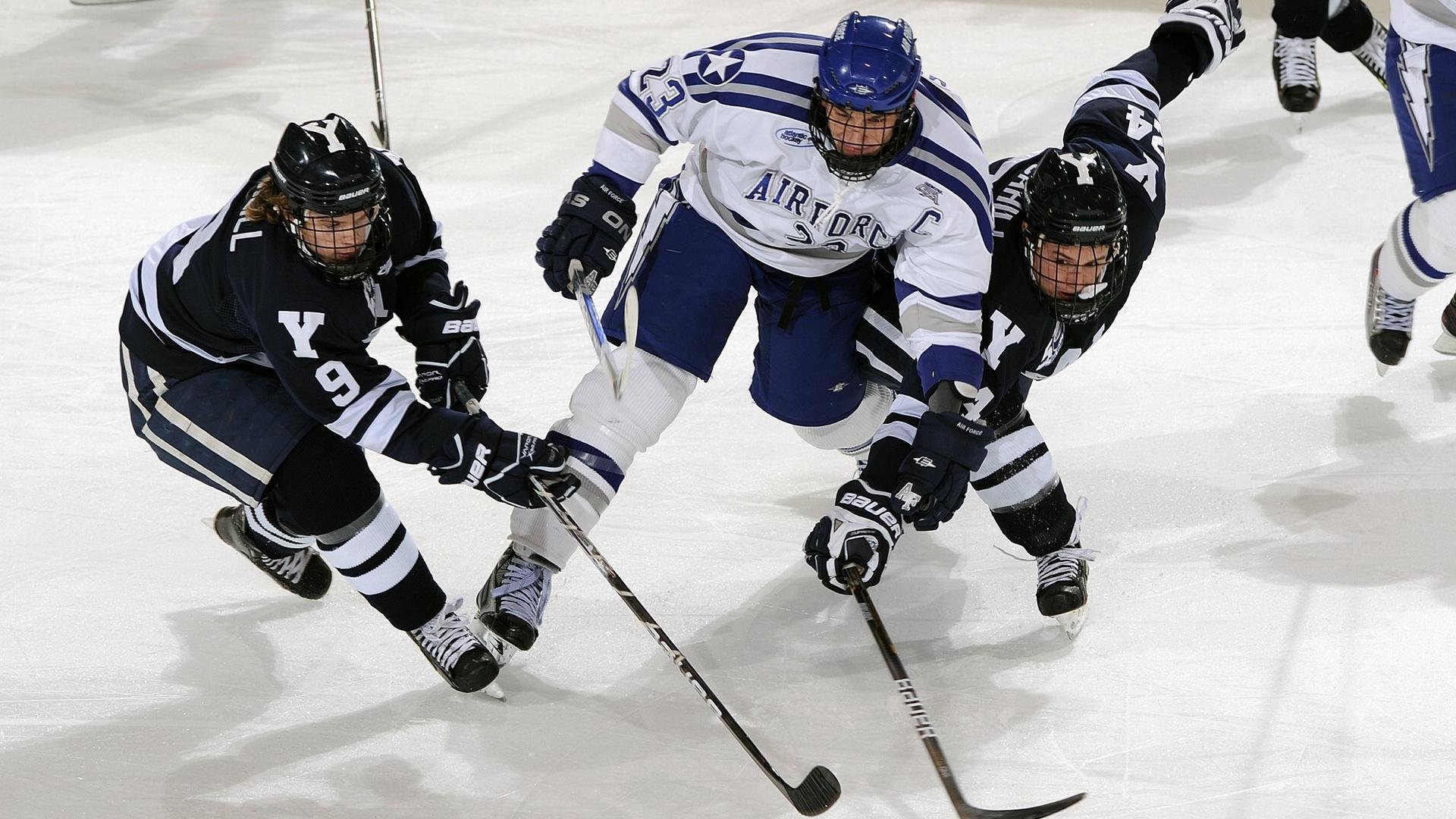 唐纳德·高尔展现强大进攻能力，成为袋鼠队的致命武器，唐纳德古尔德