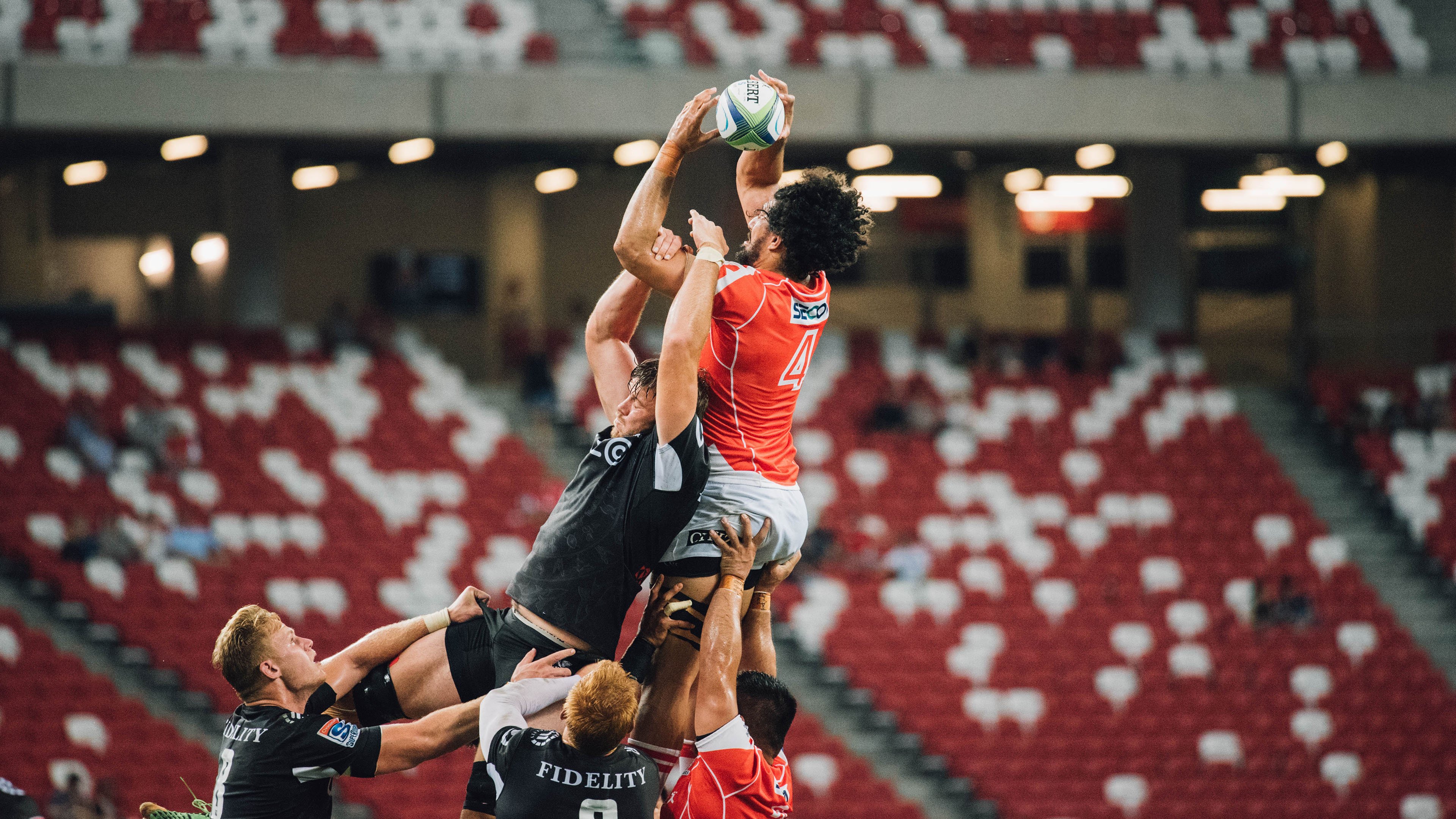 南非男子仰泳节奏稳定，男子仰泳比赛视频